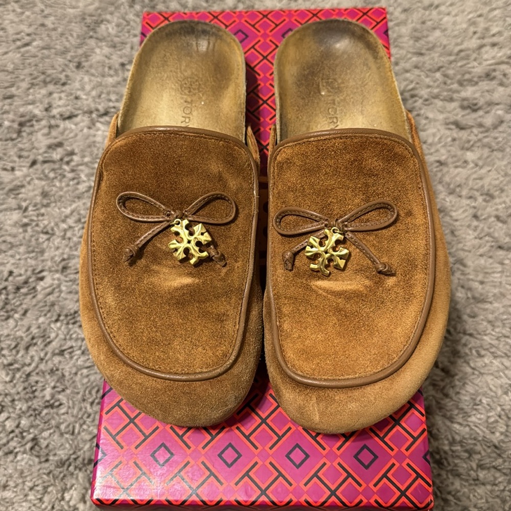 Women Tory Burch mule size 6.5